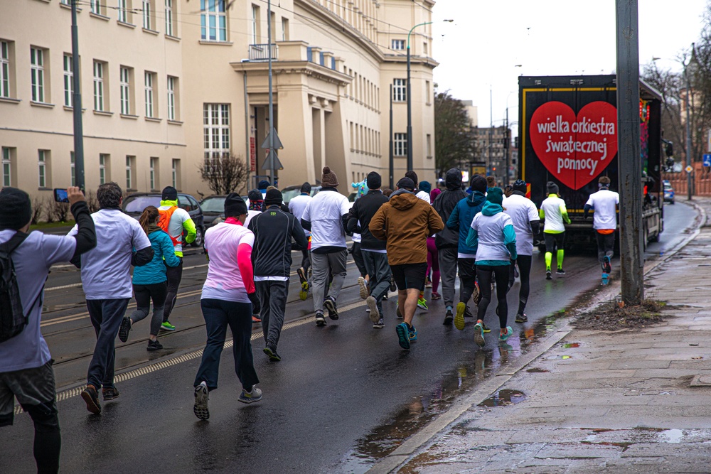 Soldiers run 5k for good cause
