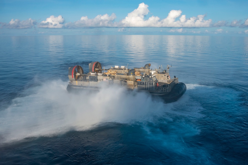 USS Essex Underway Operations USS Essex Underway Operations