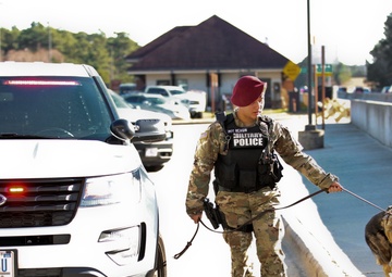 Army trains first responders on crisis intervention