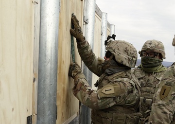 Breach and Clear! 1st Brigade Engineer Battalion Combat Engineers train urban breaching at NSTA