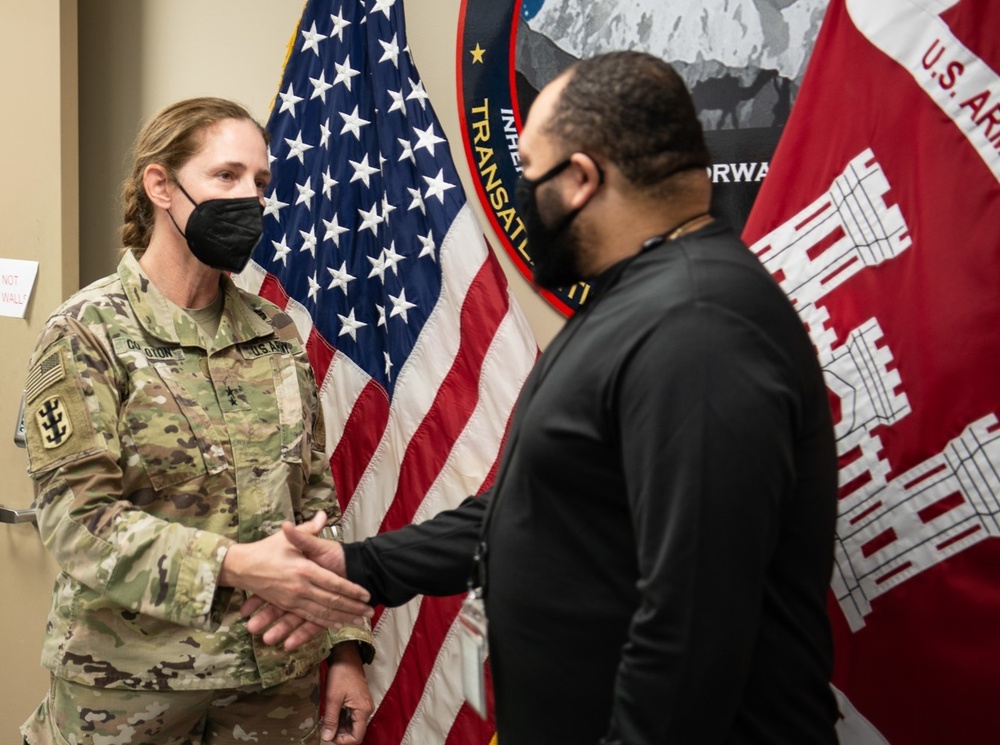Transatlantic Division commanding general recognizes District professionals