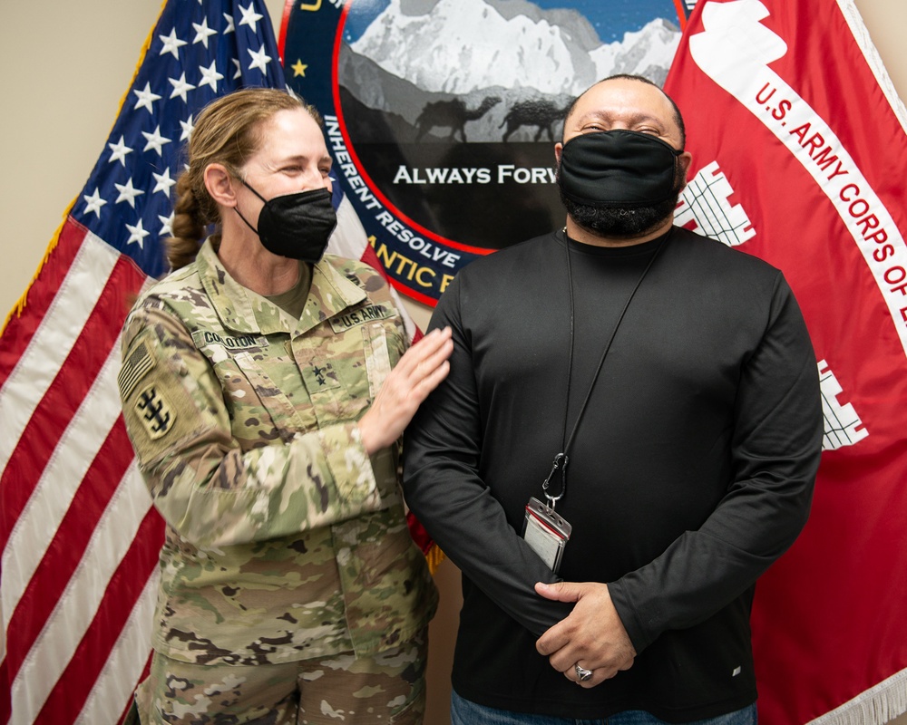 Transatlantic Division commanding general recognizes District professionals