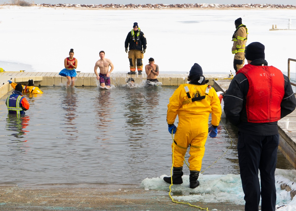 Great Lakes Hosts Annual Polar Bear Plunge