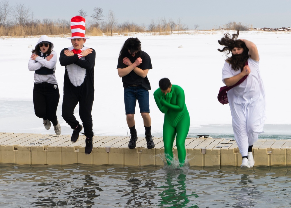 Great Lakes Hosts Annual Polar Bear Plunge