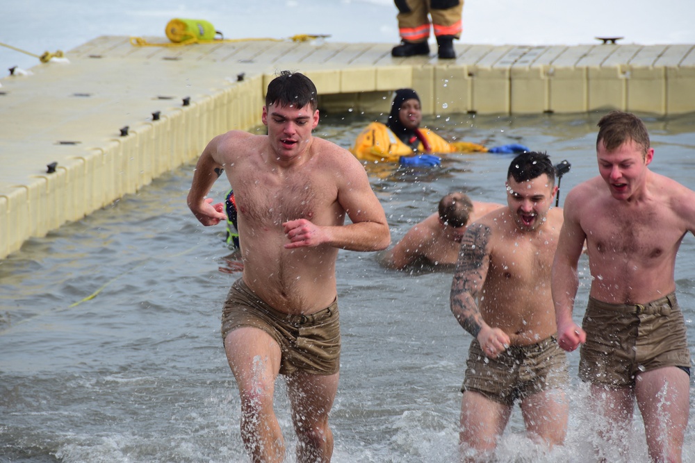 Great Lakes Hosts Annual Polar Bear Plunge