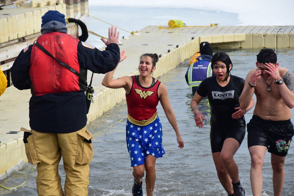 Great Lakes Hosts Annual Polar Bear Plunge