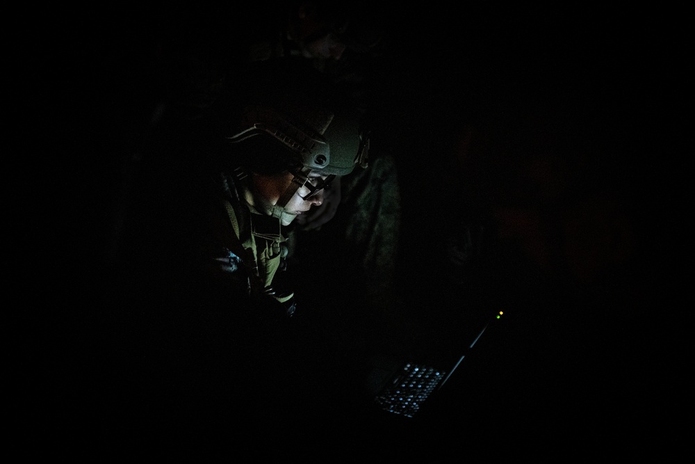 Forward, flexible, ready; 22 MEU prepares at NAAF