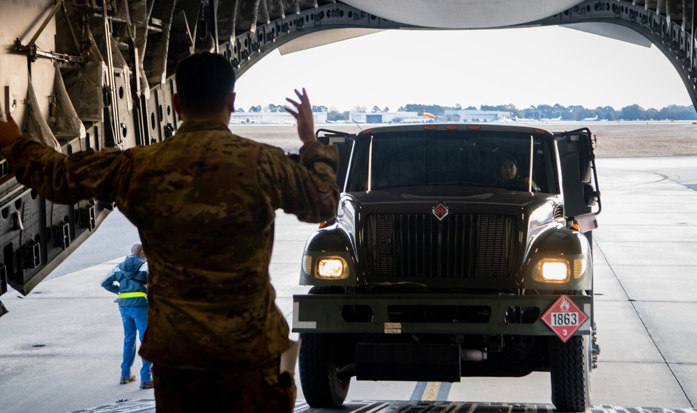Forward, flexible, ready; 22 MEU prepares at NAAF