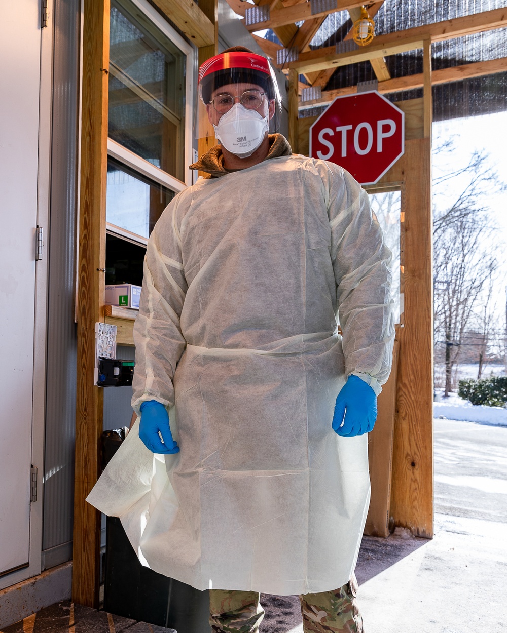 103rd Airlift Wing, Connecticut Air National Guard aids health care workers at COVID-19 test site.