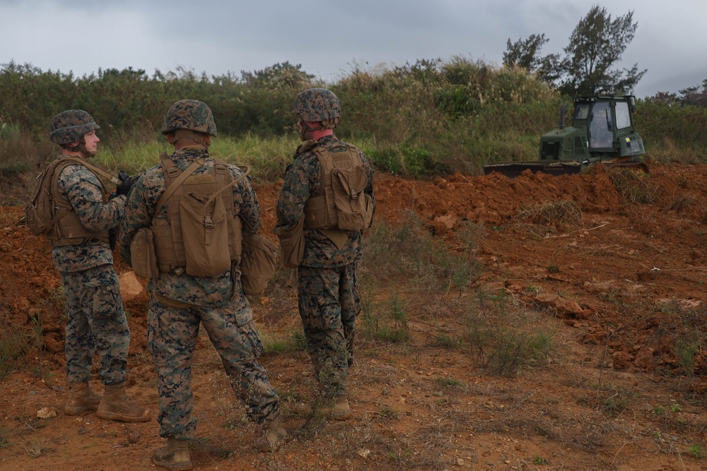 3rd LSB Battalion Field Exercise I: Marines and Sailors conduct engineer support operations