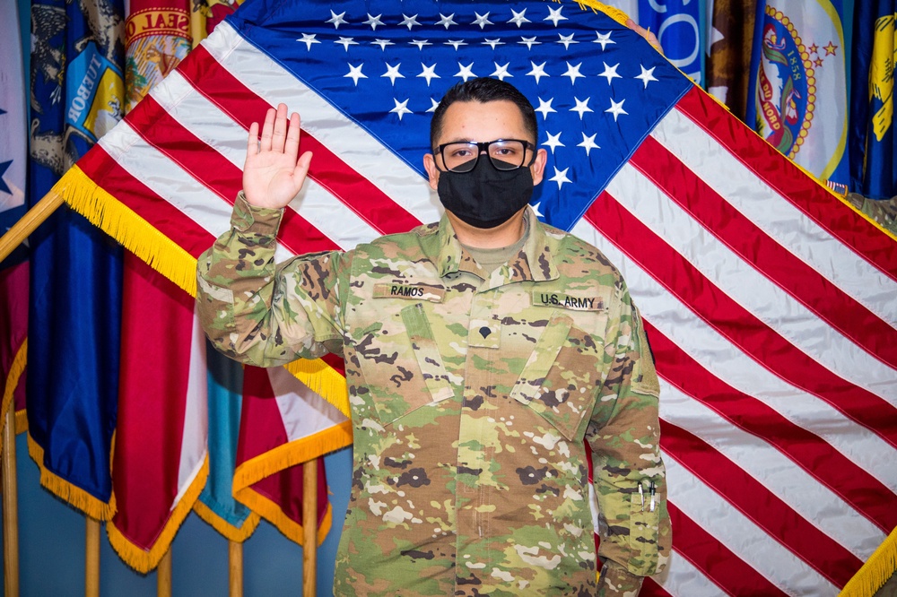 Soldier Becomes US Citizen