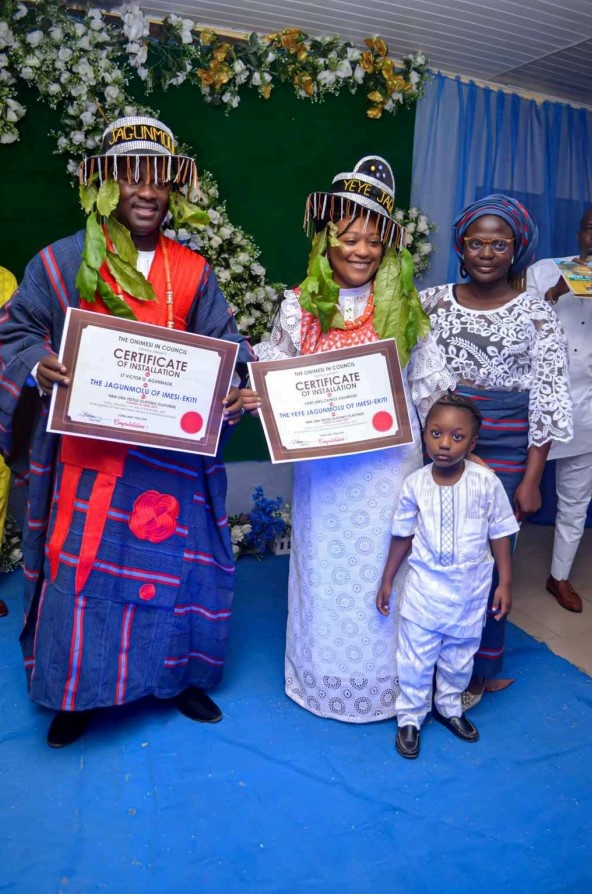 Dvids Images Sailor Receives Honorary Title And Award From Nigerian Monarch [image 1 Of 12]