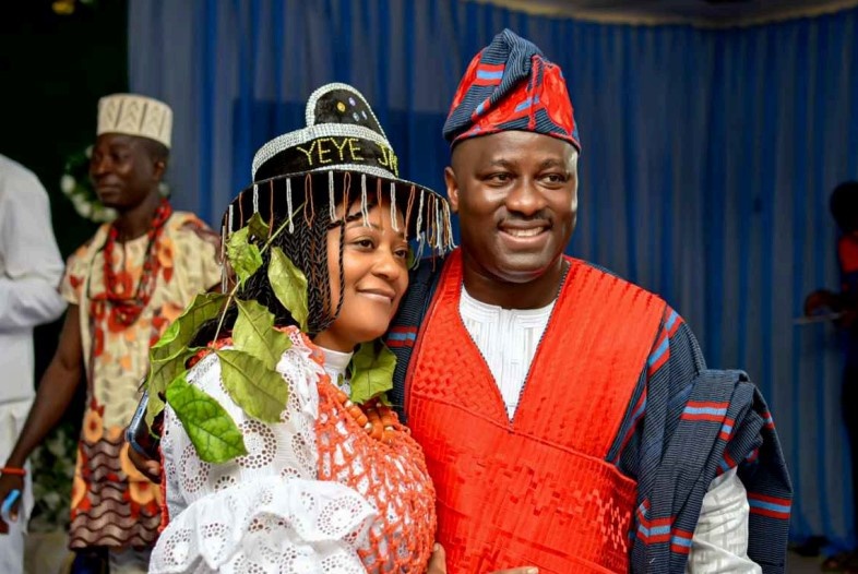Sailor Receives Honorary Title and Award From Nigerian Monarch