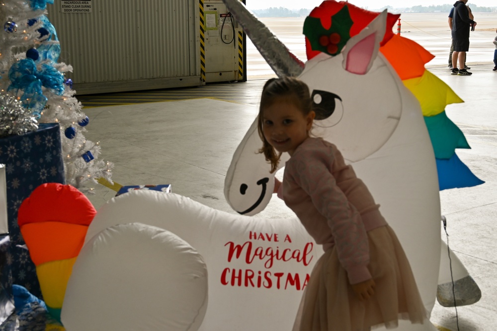 C-130 Delivers Santa to Team Pope