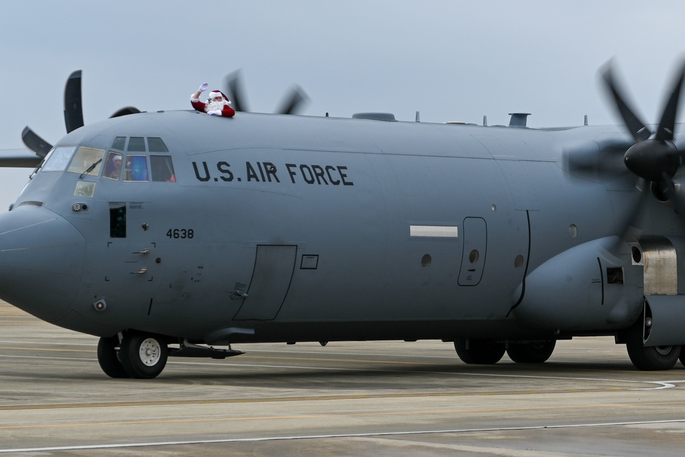 C-130 Delivers Santa to Team Pope