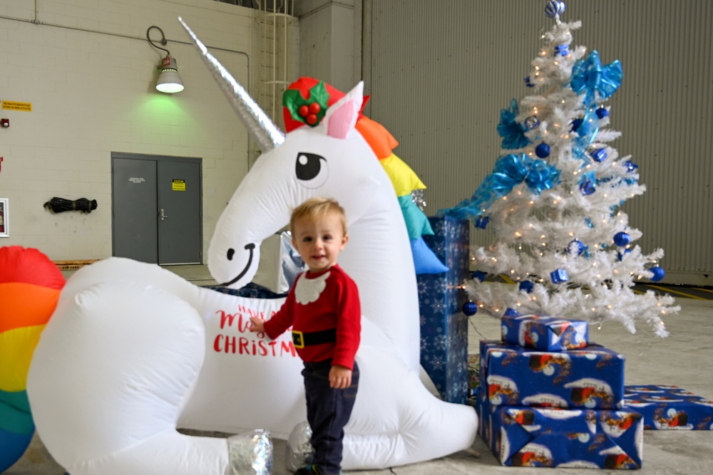 C-130 Delivers Santa to Team Pope