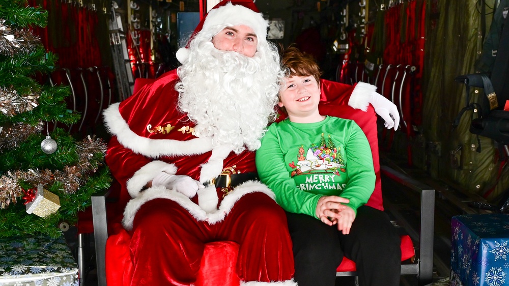 C-130 Delivers Santa to Team Pope