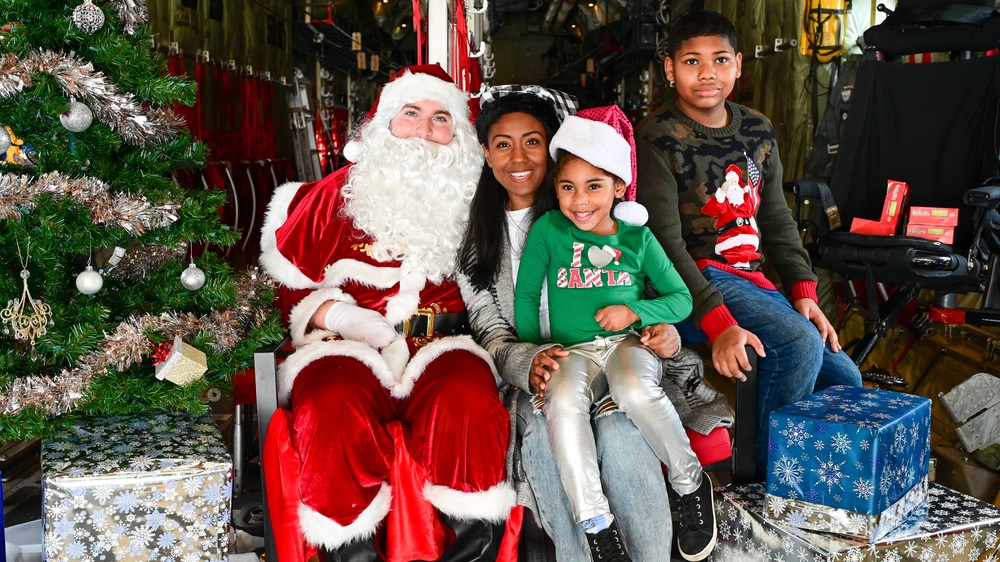 C-130 Delivers Santa to Team Pope
