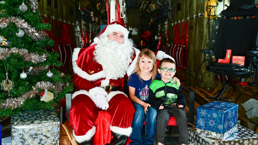 C-130 Delivers Santa to Team Pope