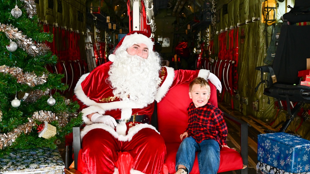 C-130 Delivers Santa to Team Pope
