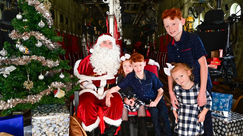 C-130 Delivers Santa to Team Pope