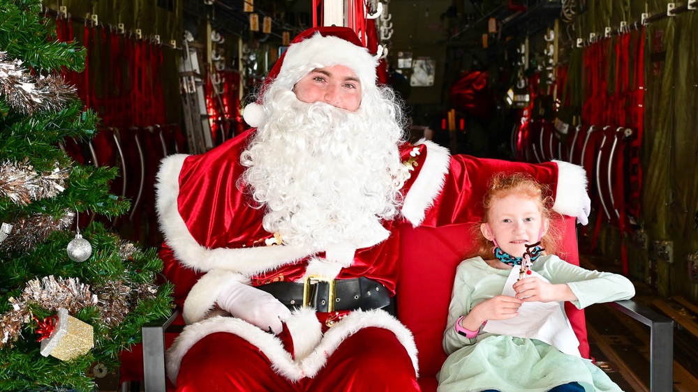 C-130 Delivers Santa to Team Pope