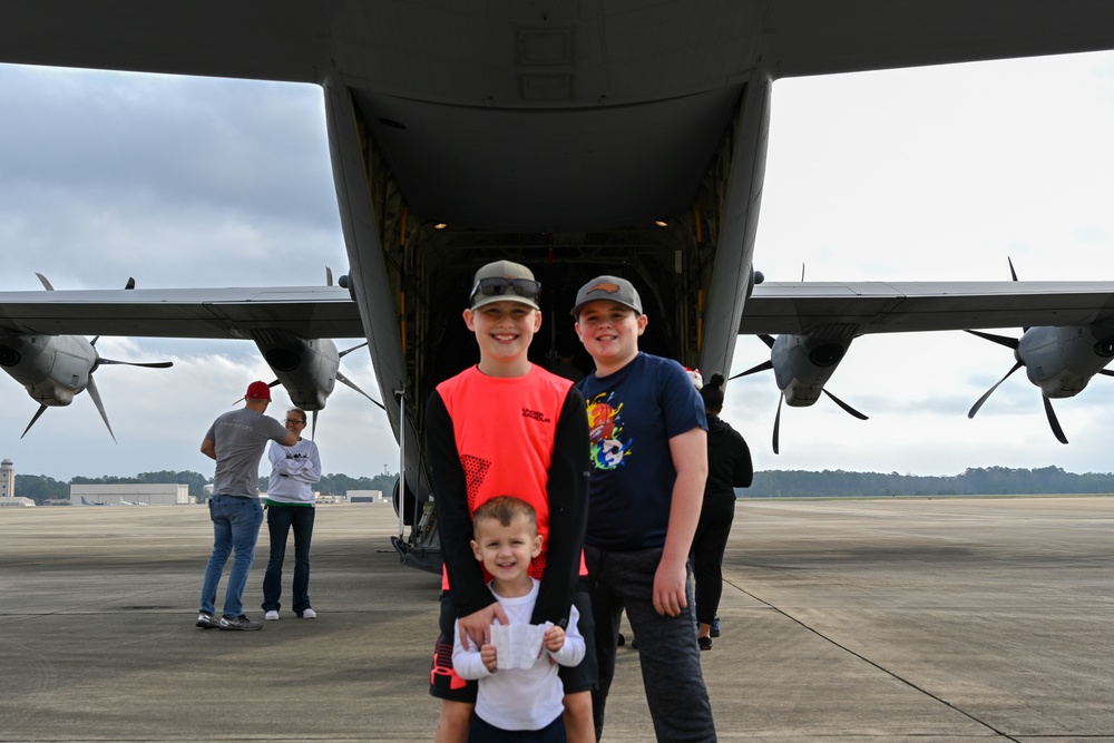 C-130 Delivers Santa to Team Pope