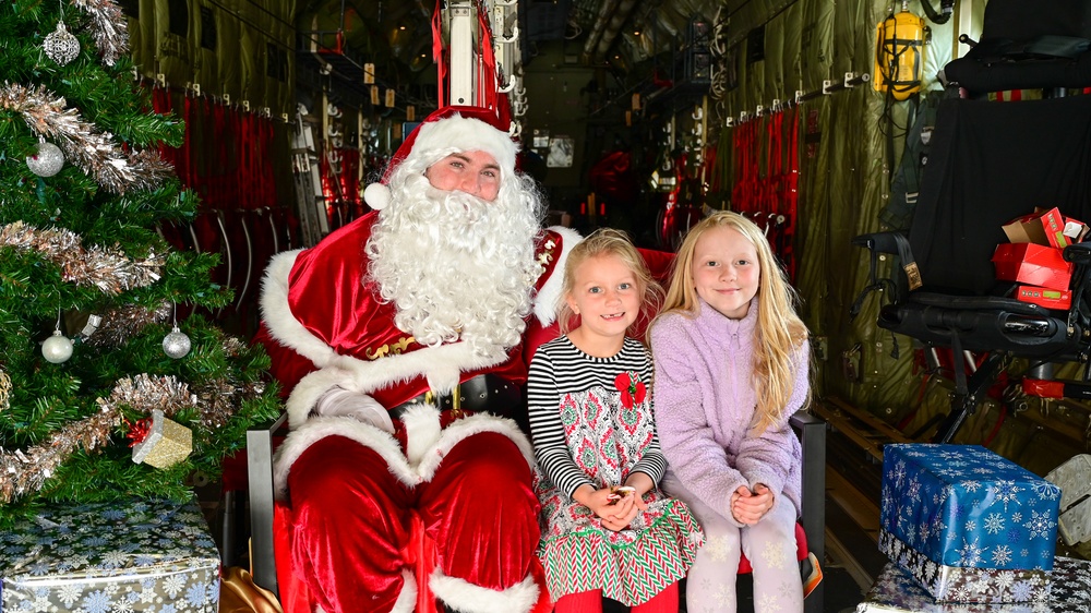 C-130 Delivers Santa to Team Pope