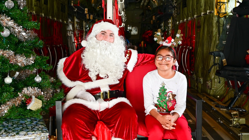 C-130 Delivers Santa to Team Pope