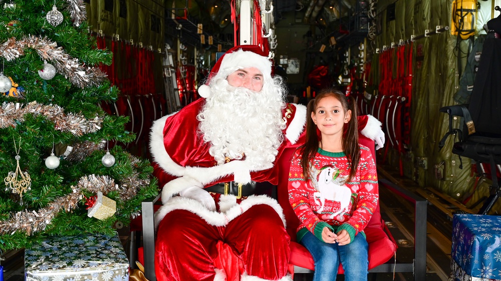 C-130 Delivers Santa to Team Pope