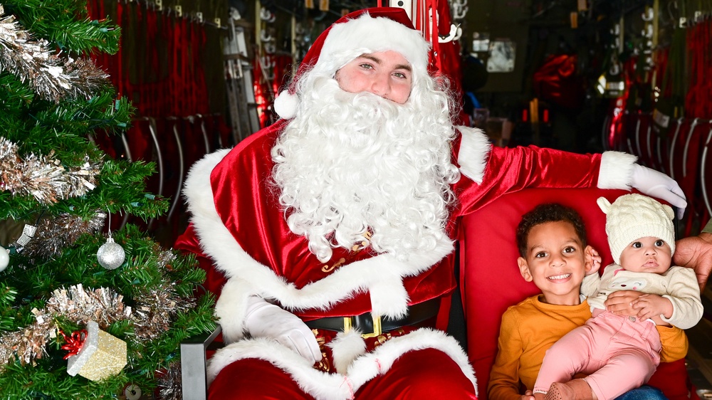 C-130 Delivers Santa to Team Pope