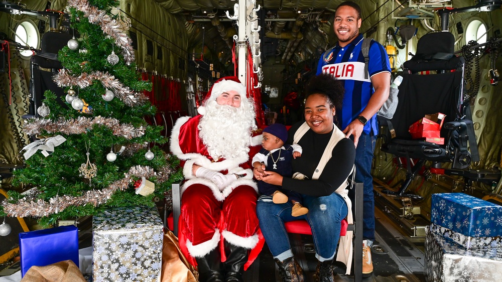 C-130 Delivers Santa to Team Pope