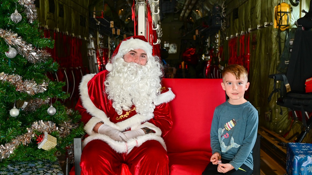 C-130 Delivers Santa to Team Pope