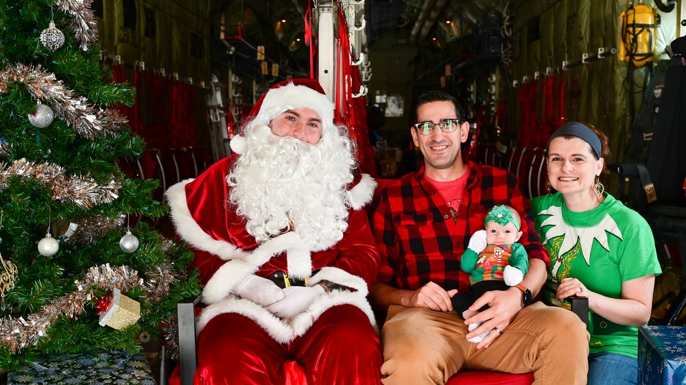 C-130 Delivers Santa to Team Pope