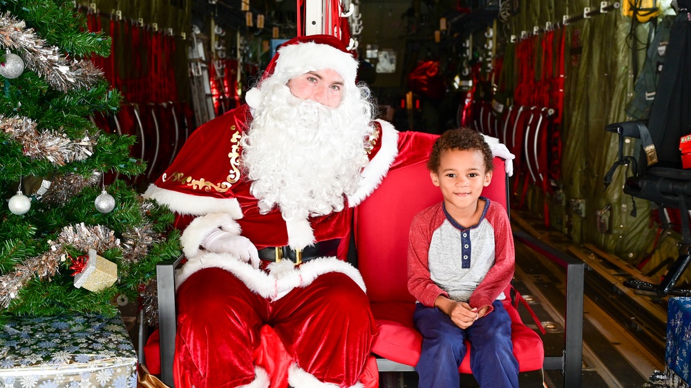 C-130 Delivers Santa to Team Pope