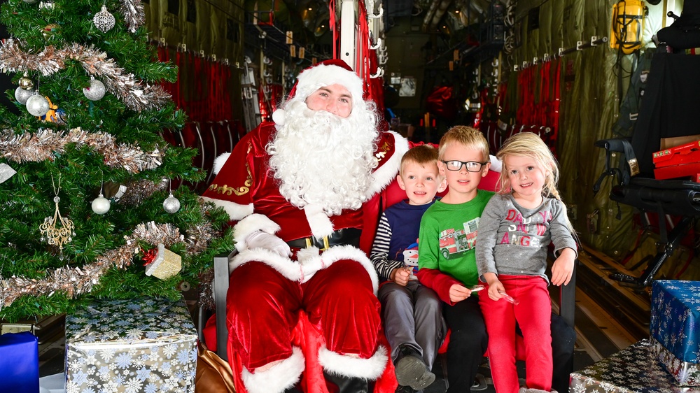 C-130 Delivers Santa to Team Pope