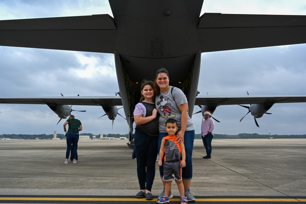 C-130 Delivers Santa to Team Pope