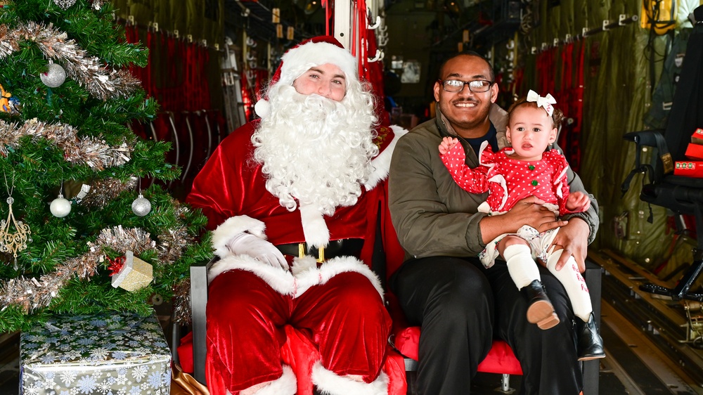 C-130 Delivers Santa to Team Pope