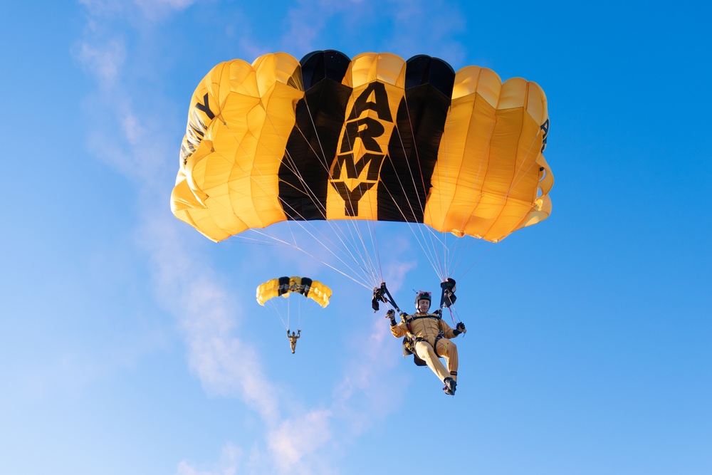 U.S Army Parachute Team