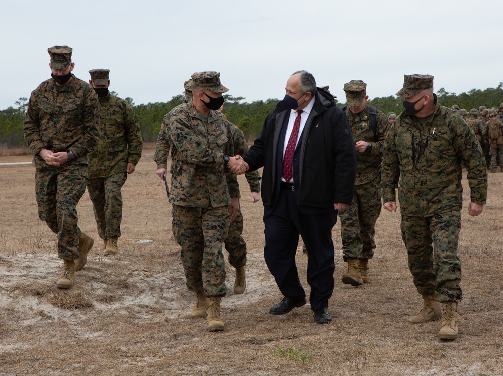 SECNAV visits MCB Camp Lejeune