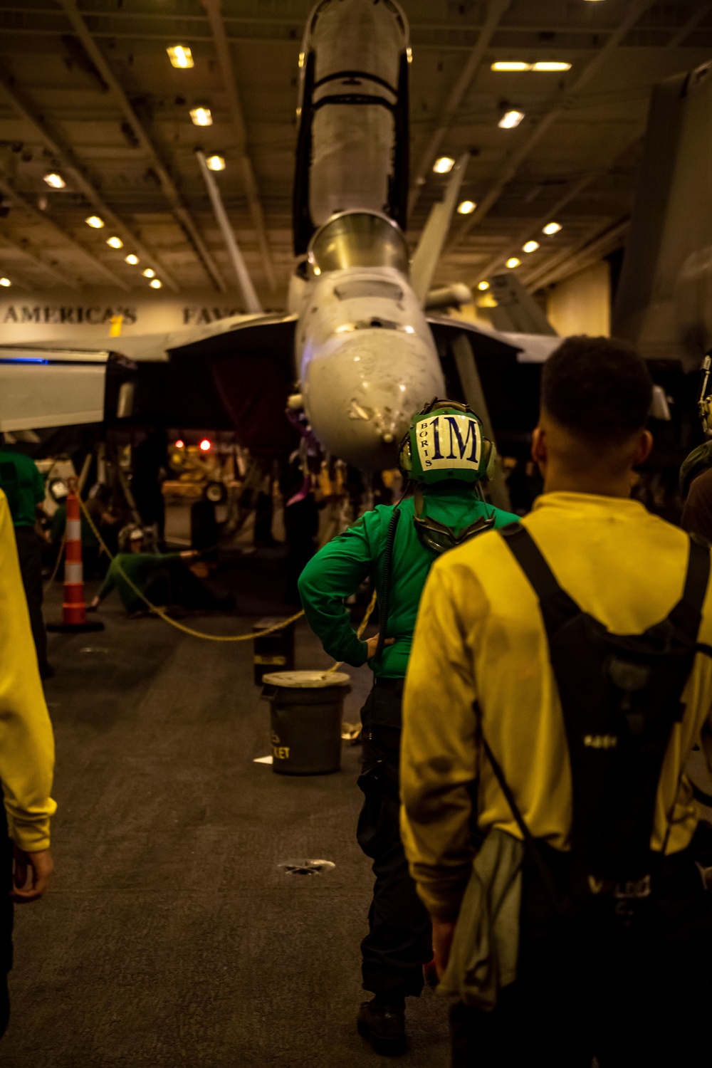 USS Carl Vinson (CVN 70) Conducts Night-Time Operations