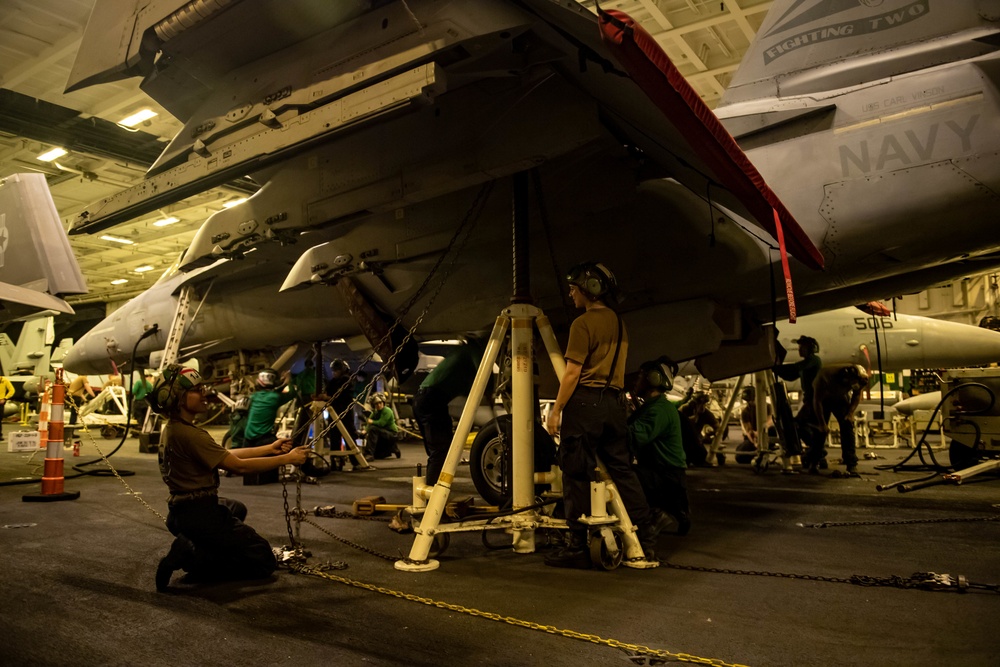 USS Carl Vinson (CVN 70) Conducts Night-Time Operations