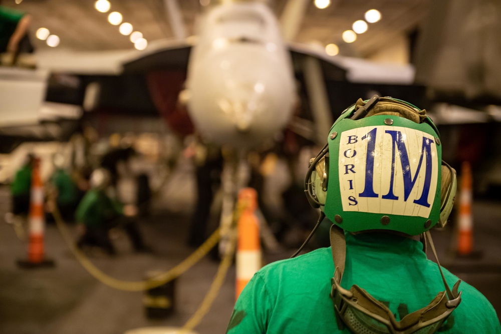 USS Carl Vinson (CVN 70) Conducts Night-Time Operations