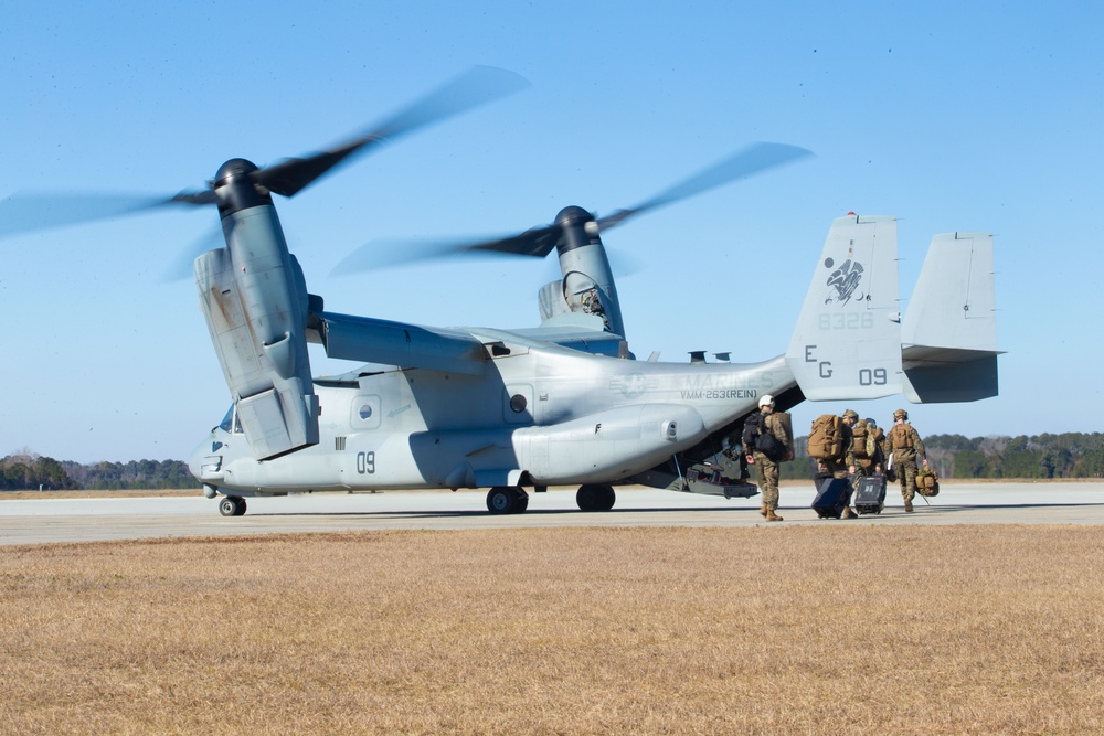 MCAS Beaufort supports Camp Lejeune flight training