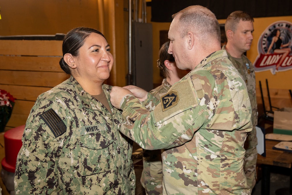 NMFSC Sailor Receives Joint Service Achievement Medal