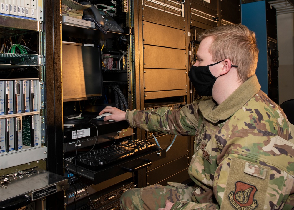 673d CS Airmen integral in global communications system