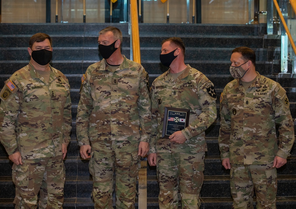 Eighth Army leaders recognize retention excellence