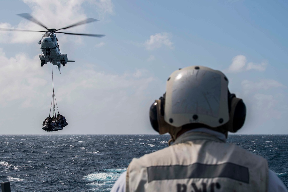 Gridley conducts a vertical replenishment-at-sea