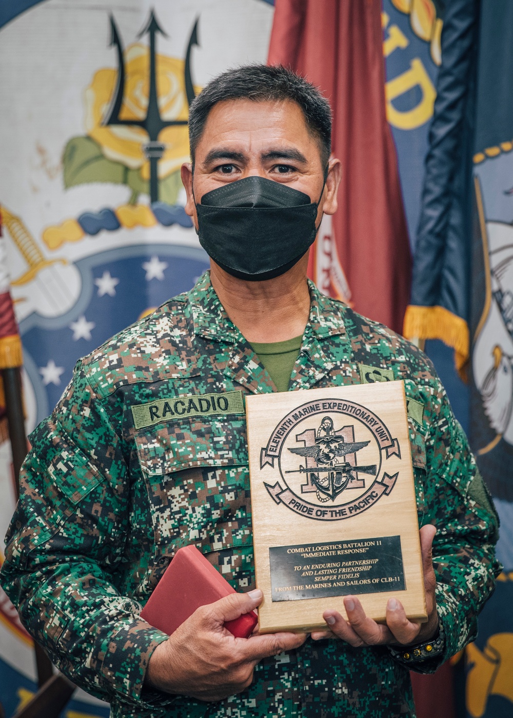 Philippine DVs visit 11th MEU, USS Portland (LPD 27) during MAREX PH