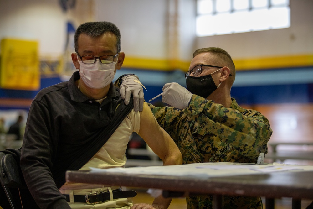 MCAS Iwakuni Local Employees Receive COVID-19 Booster shots